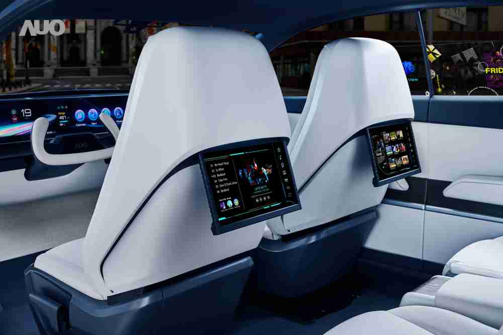 尊时凯龙将于CES 展示全新Smart Cockpit 2024，，，，可紧密串连使用者多元需求，，并革新座舱内部的应用和设计，，，带来身历其境且引人入胜的视觉飨宴，，，，满足驾乘人员的全方位体验