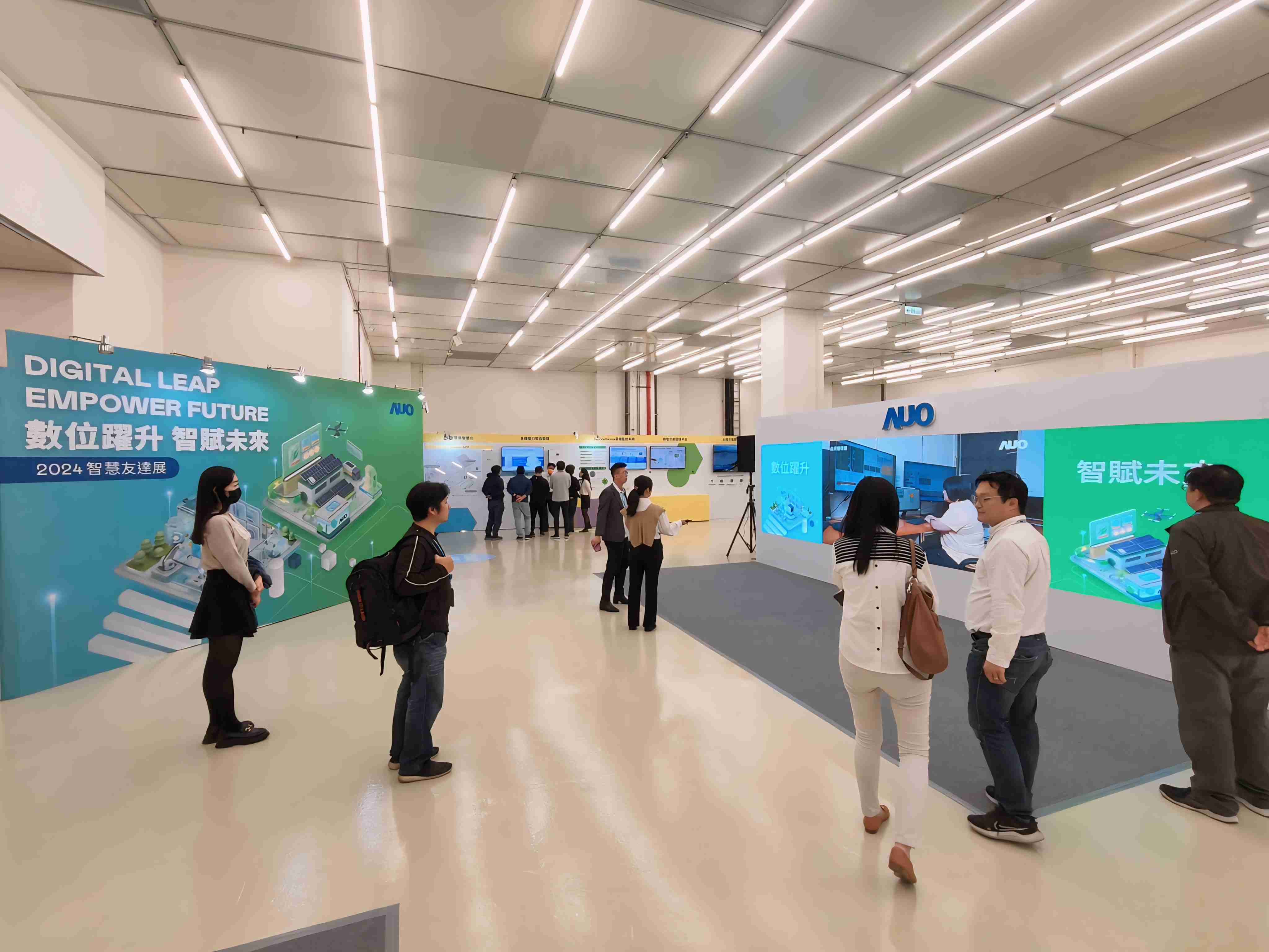 2024智能尊时凯龙展邀集生态圈伙伴共同参展，，，，从数字应用、、净零减碳到能源发展，，创造全方位永续商机，，，携手生态圈伙伴迈向永续未来